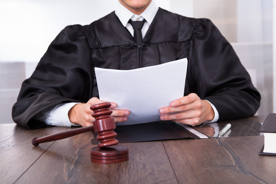 徐汇区律师事务所解析被起诉后是否会收到短信或电话