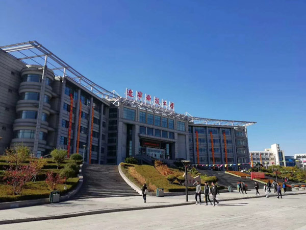 集体土地上建设的房屋是否可以买卖？上海房屋买卖纠纷律师告诉您