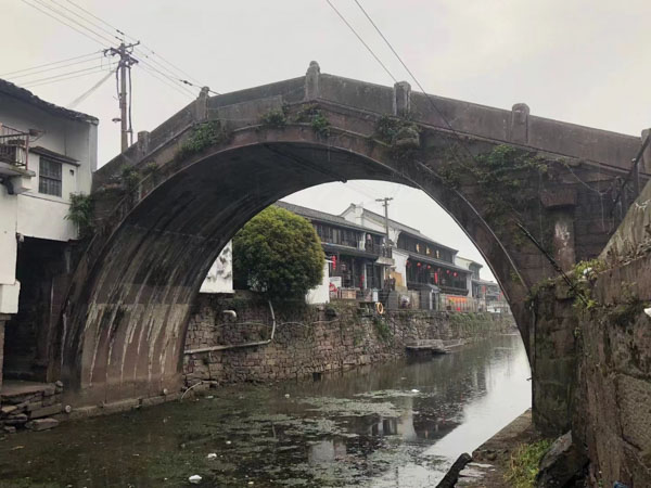 夫妻借贷纠纷中当事人的举证责任如何承担？上海专业离婚律师来回答